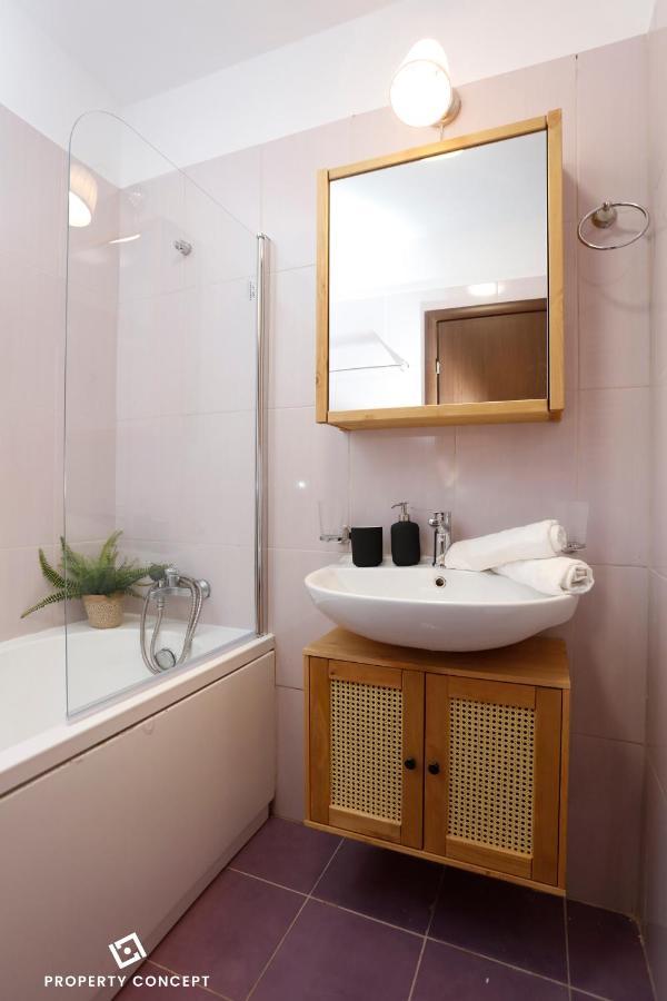 Elegant Concept Studio Bucureşti Eksteriør bilde